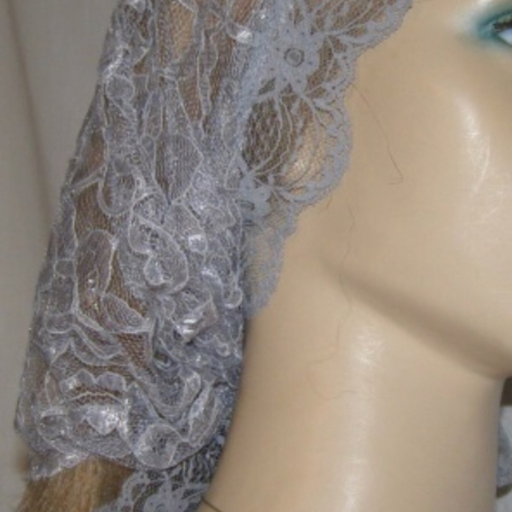 Gray Lace Head Covering